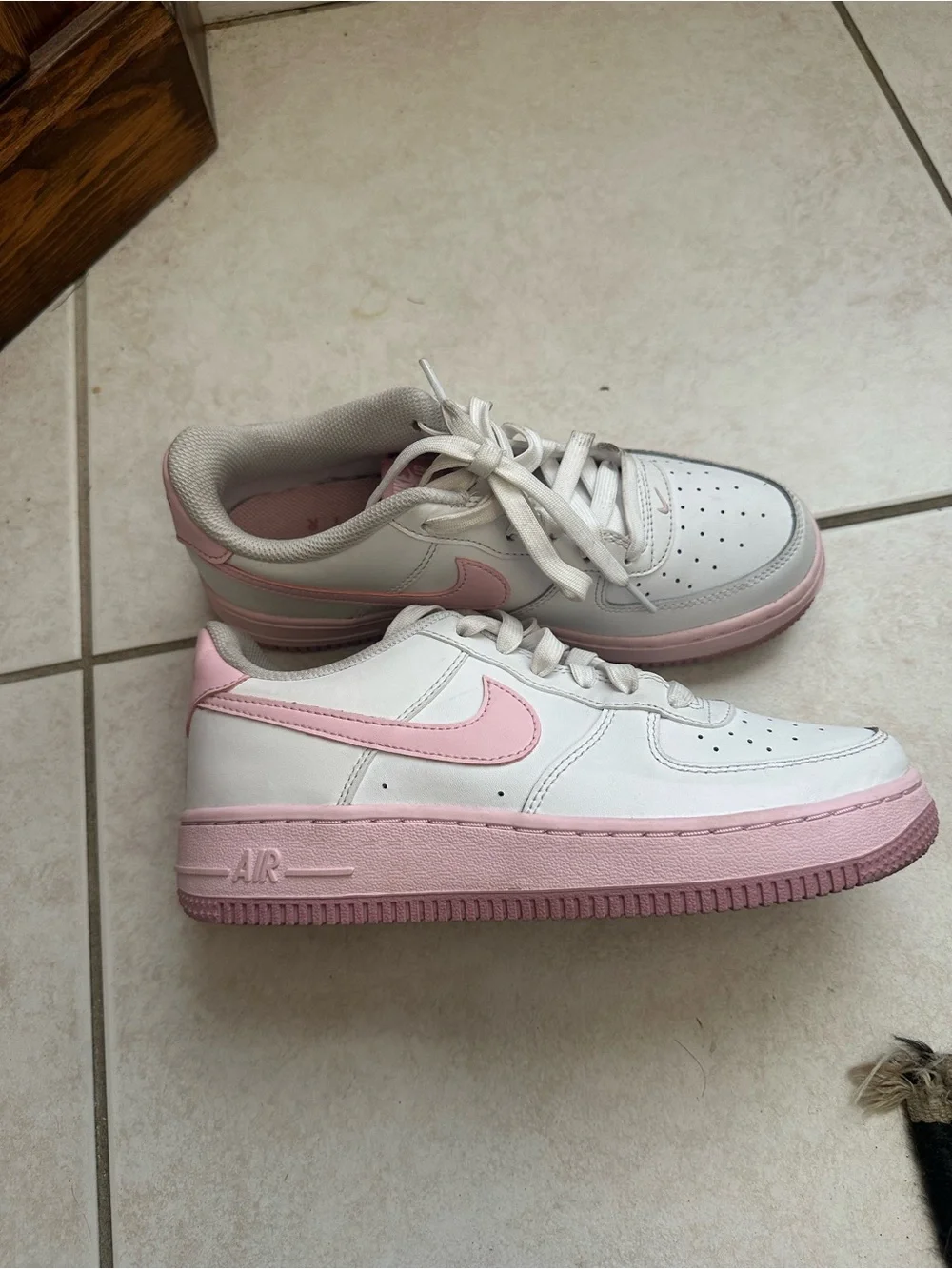 Nike White and Pink Low-Top Sneakers